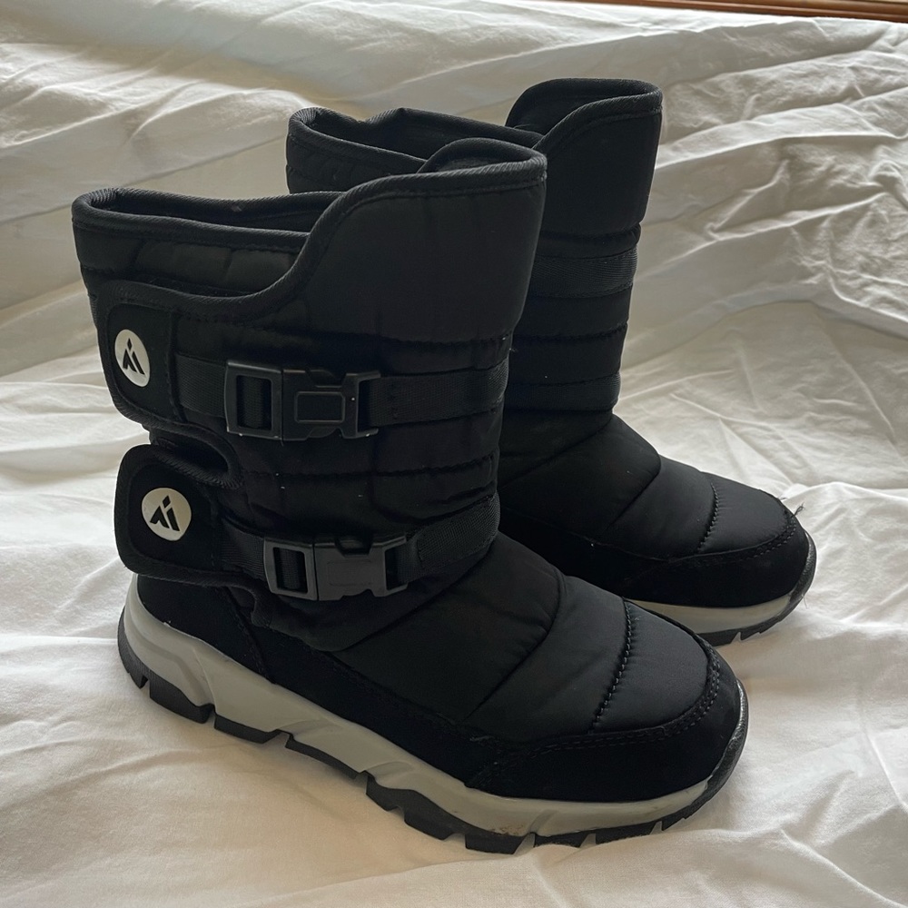 AI Size 3M Kids Winter Boots